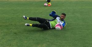 Paulistão: Goleiro do Santo André diz estar preparado para estreia contra o Palmeiras
