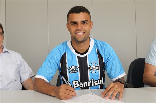 Gaúcho: Grêmio oficializa contratações de Alisson e Thony Anderson