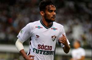 Justiça nega pedido de Scarpa para rescindir imediatamente com o Fluminense