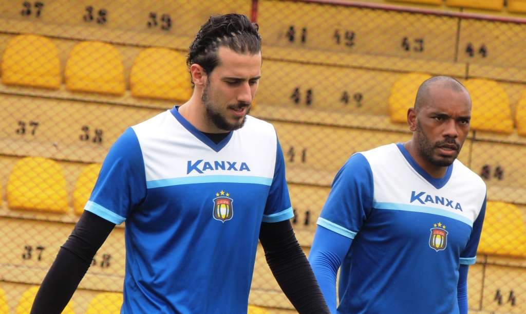 Goleiros disputam titularidade no São Caetano para o Paulistão - Foto: Fabrício Cortinove/São Caetano