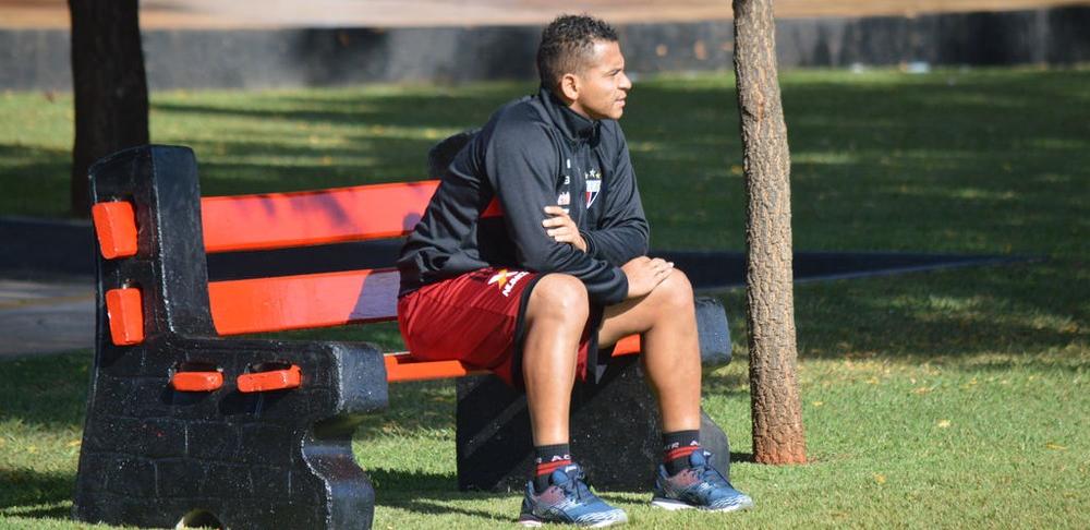 Walter ainda não definiu qual time vai defender em 2018. (Foto: Divulgação / Atlético Goianiense)