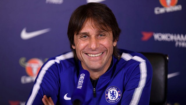 Inglês: Conte admite que pode deixar o Chelsea ao fim da temporada: ‘Tudo é possível’