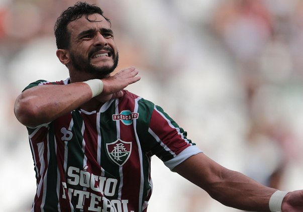 Henrique Dourado fala em tom de adeus ao Fluminense e avisa: ‘Minha vontade é sair’