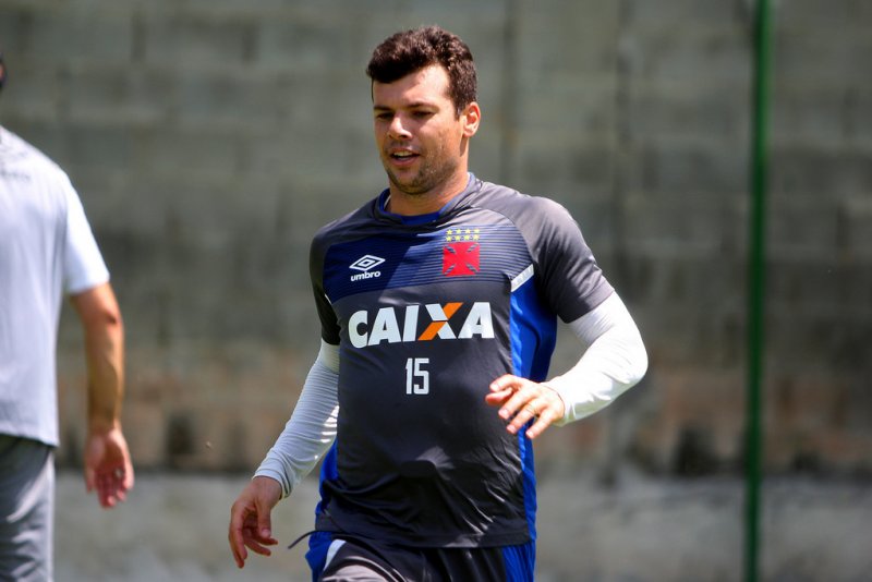Carioca: Wagner projeta protagonismo e ano livre de lesões no Vasco