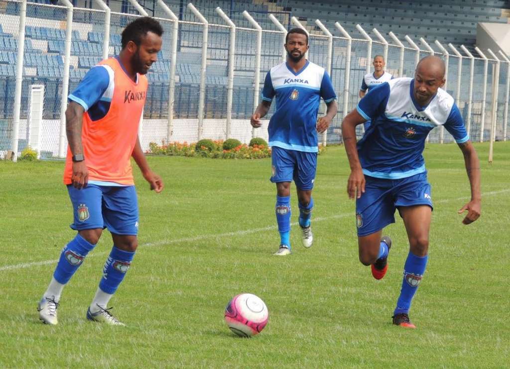 São Caetano reestreia na elite do Paulistão diante do 'campeão' Ituano
