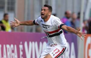 Paulistão: Gilberto se arrepende do passado e quer ser 'louco no bando' no Corinthians