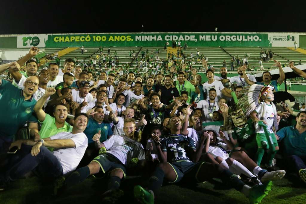 Com mudanças, Catarinense começa nesta quarta com Chapecoense em campo