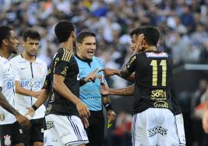 Paulistão: No Pacaembu, Corinthians recebe a Ponte pela rodada de abertura