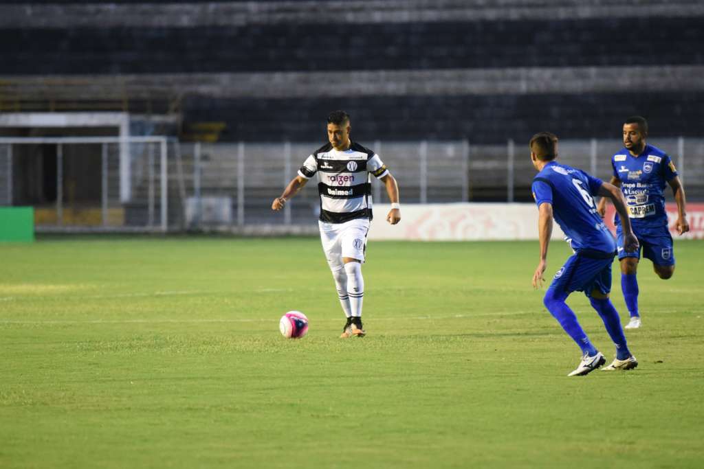 Com três de Sapeka, Rio Claro bate XV de Piracicaba no Paulista A2 (Foto: Michel Lambstein)