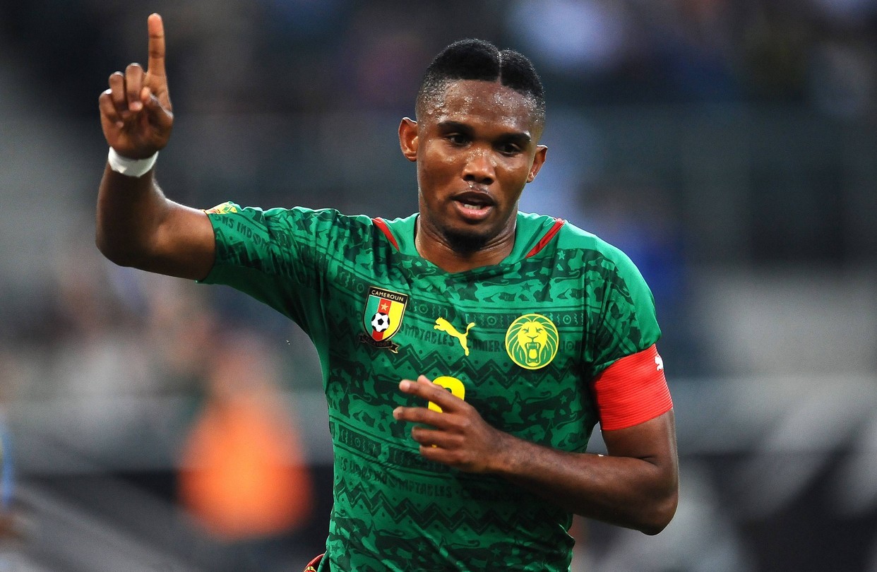 Samuel Eto’o, ex-Barcelona e Chelsea, é oferecido para time brasileiro