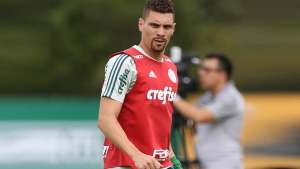 Paulistão: Keno fica fora e Deyverson se machuca em treino do Palmeiras nesta sexta-feira