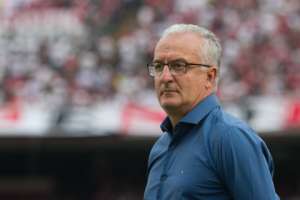 Dorival Junior avisa que 'contratações são necessárias' no São Paulo