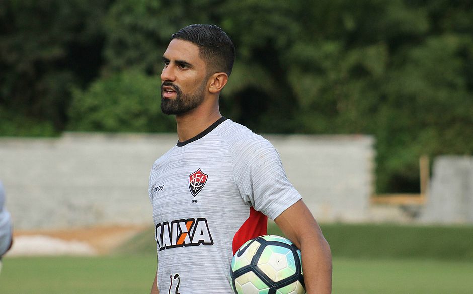 Paulistão: Vitória recusa investida do São Paulo pelo atacante Santiago Tréllez