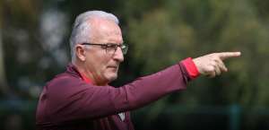Paulistão: Dorival pede paciência após empate e projeta evolução do São Paulo