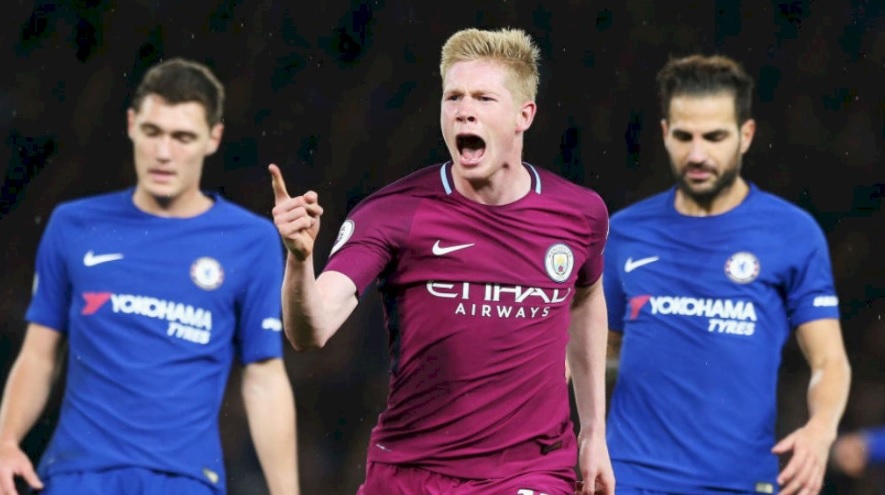 Inglês Manchester City anuncia renovação com De Bruyne até 2023