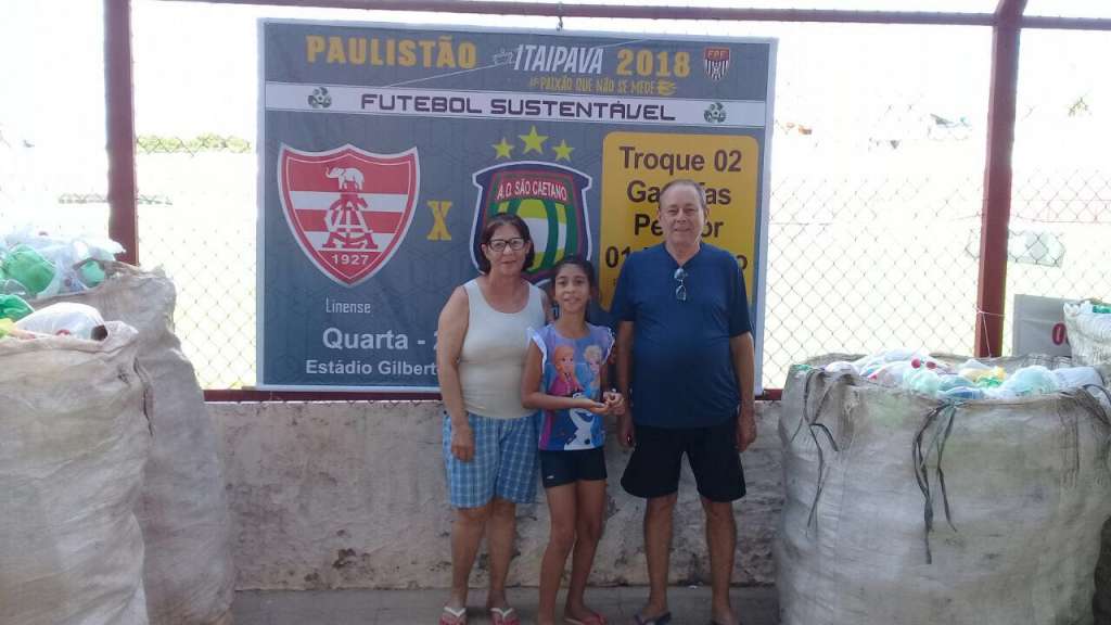 Mais de 3 mil garrafas já foram trocadas no Programa Futebol Sustentável para esta quarta-feira