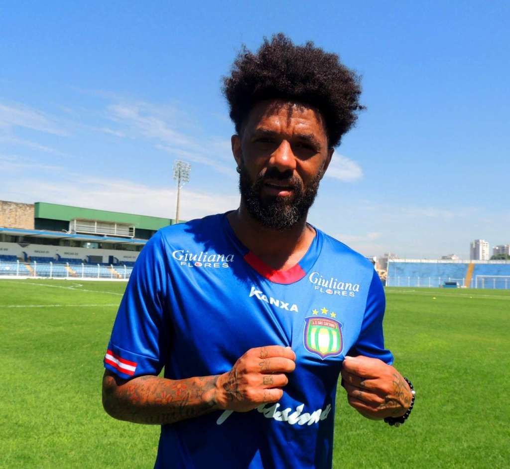 Cristian reforça São Caetano no Paulistão (Foto: Fabrício Cortinove) 