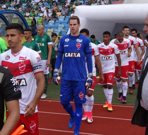Goiano: Ex-goleiro do XV de Piracicaba exalta estreia pelo Vila Nova