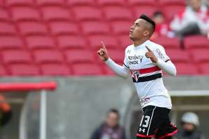 Cueva se diz decepcionado com reserva no São Paulo: 'Pareceu que não sou importante'