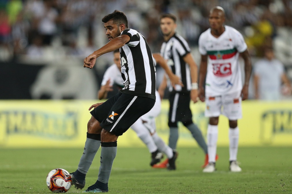 Carioca: Brenner diz que Botafogo tem “obrigação” de ir para a semifinal