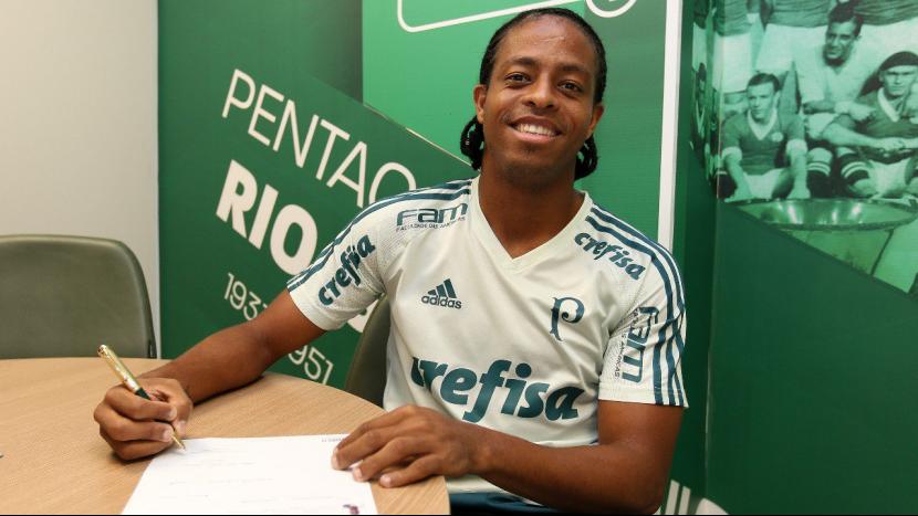 Keno renova com Palmeiras até 2021