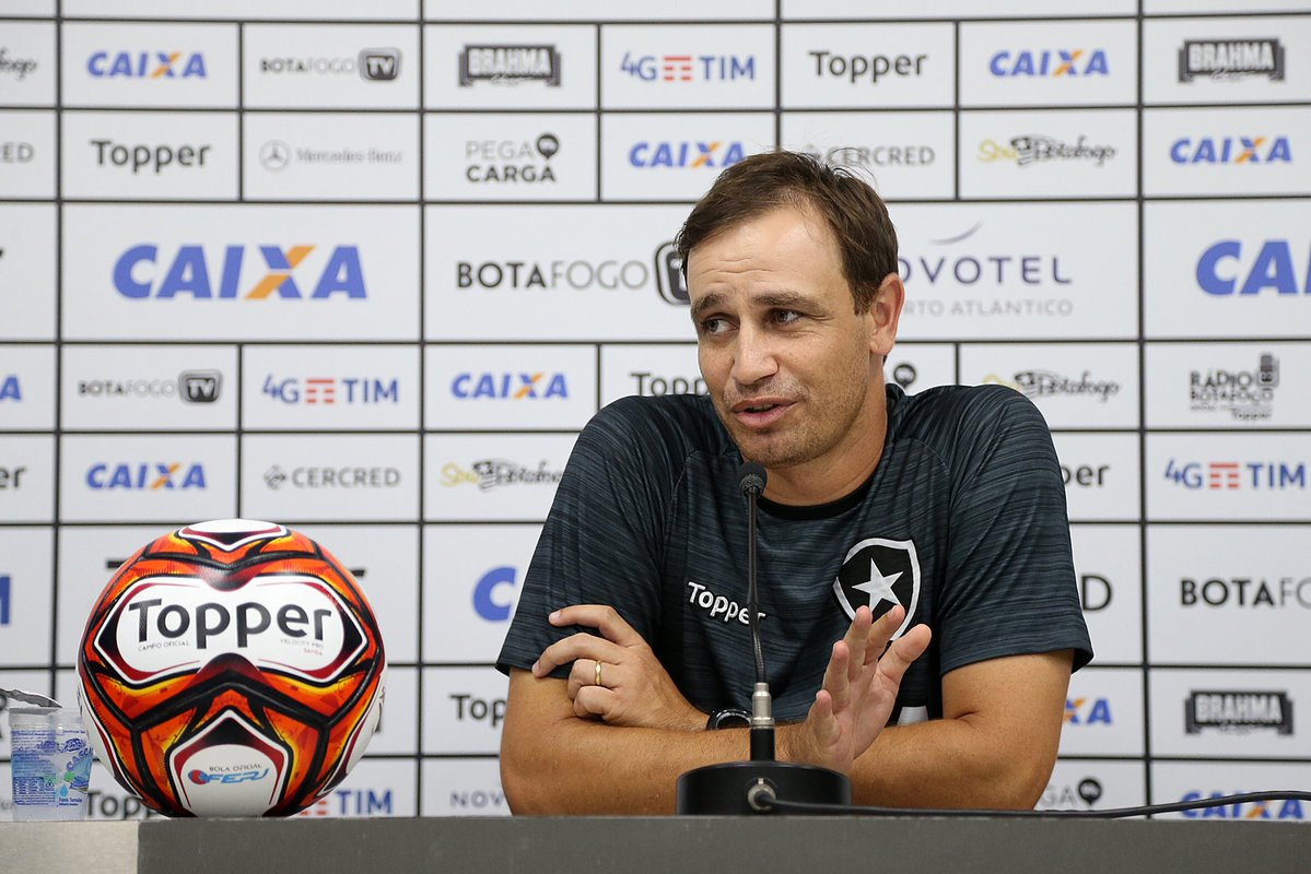 Carioca: Técnico descarta Botafogo ‘ansioso’ por primeira vitória e minimiza jejum