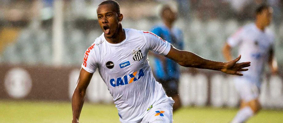 Paulistão: Após diretoria recusar propostas, Copete diz estar feliz no Santos