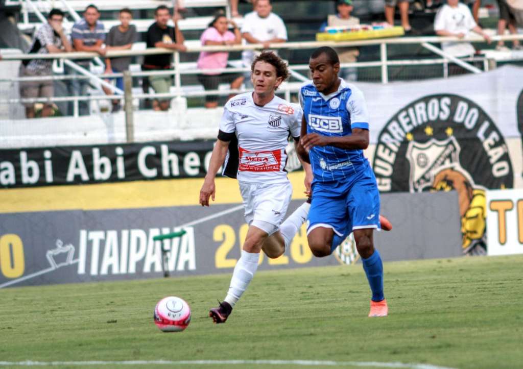 Marcelo Veiga reconhece jogo ruim e lamenta derrota do Bragantino