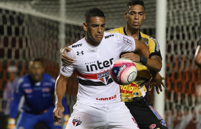 Diego Souza será mais uma vez a referência no ataque do São Paulo