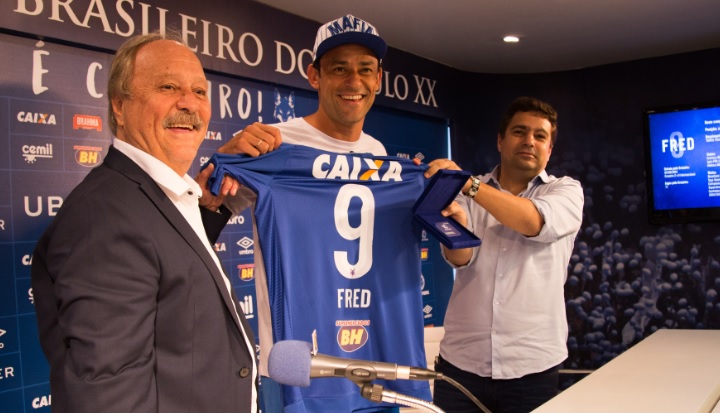 Mineiro: Cruzeiro diz que pagará multa por Fred ao Atlético até terça-feira
