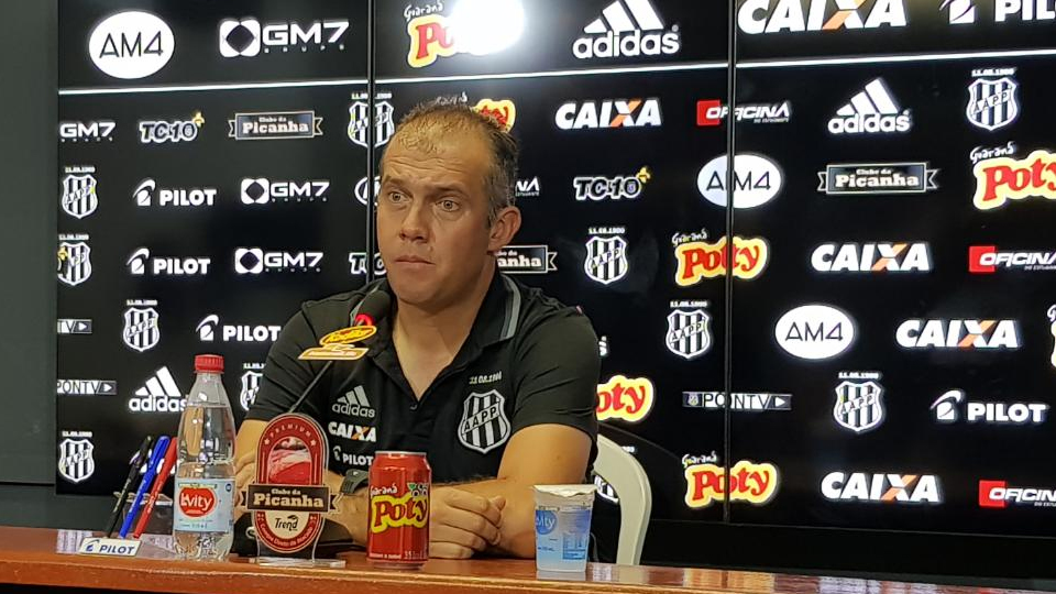 Paulistão: Em queda, Eduardo Baptista admite: “A realidade da Ponte é muito cruel”