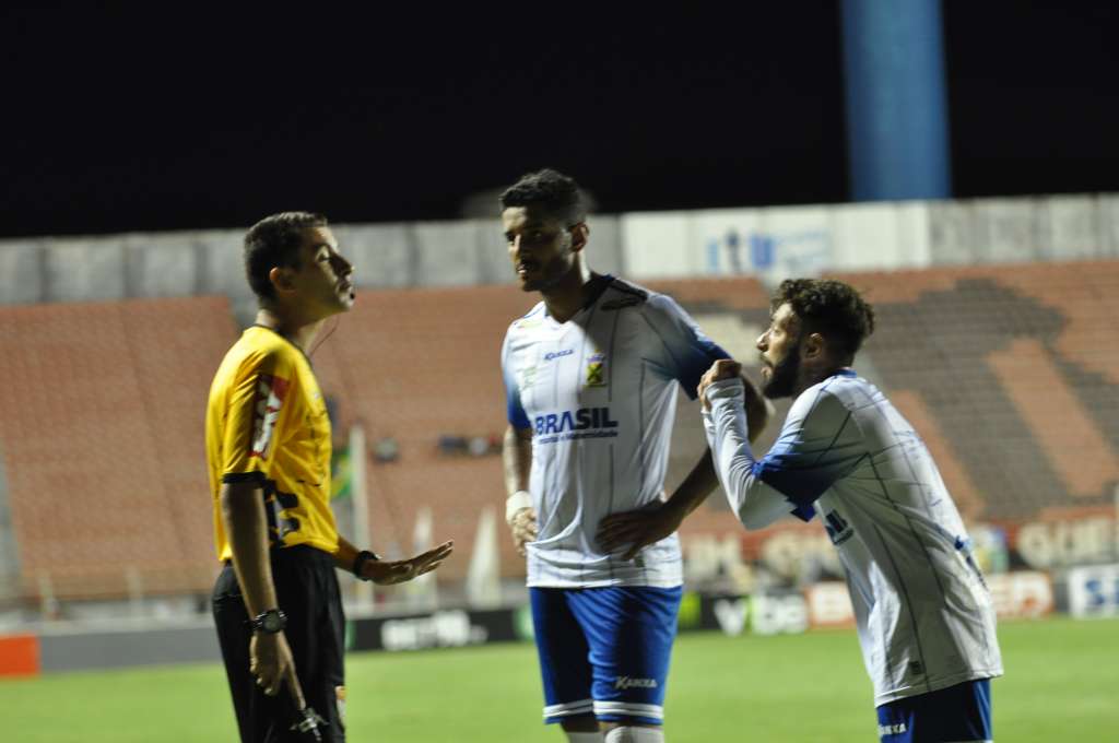 Em jogo de pouca inspiração, Santo André e Mirassol ficam no empate