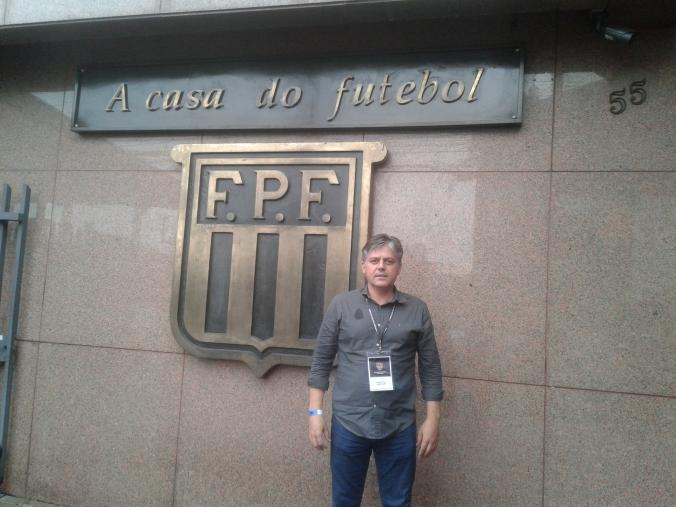 Rubens Romanini representou o Osvaldo Cruz em reunião na sede da FPF