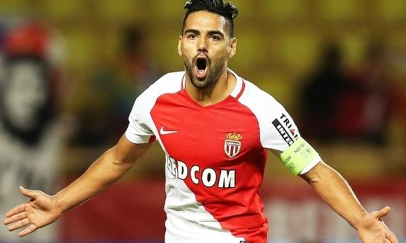 Falcao García marcou os dois gols do Monaco