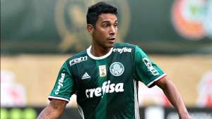 Paulistão: Dupla improvável toma conta da zaga do Palmeiras neste início do ano