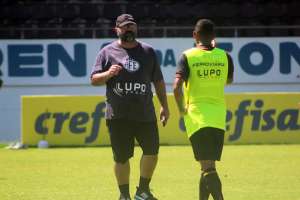 Paulistão: PC Oliveira admite início ruim da Ferroviária: 