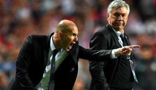 Zidane foi auxiliar de Carlo Ancelotti antes de assumir o comando do Real, Treinador já acumula dez títulos pelos merengues, sendo duas Liga dos Campeões e dois mundiais