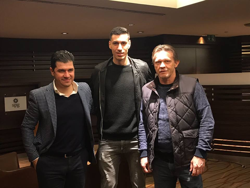 Ex-zagueiro do São Paulo deixa o Sporting Gijón-ESP e acerta com clube belga