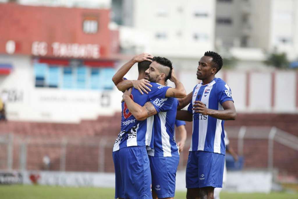 Nacional goleia, entra provisoriamente no G4 e afunda Taubaté (Foto: Ale Vianna/ Divulgacão Nacional)