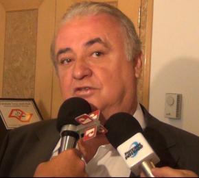 Paulo Garcia com chances de vitória Paulo Garcia com chances de vitória