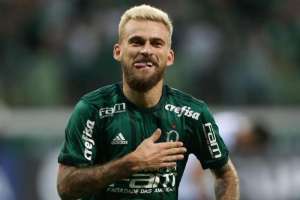 Clássico contra o Santos é o 'batismo' do meia Lucas Lima no Palmeiras