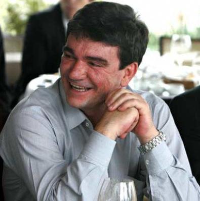 Sanchez deu risada da divisão da Oposição corintiana