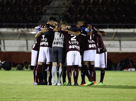 Ferroviária precisa vencer para sair do Z2 - Beto boschiero/Ferroviária