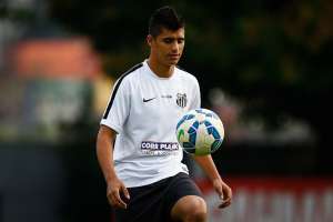 Paulistão: Daniel Guedes se diz pronto para seguir como titular no Santos