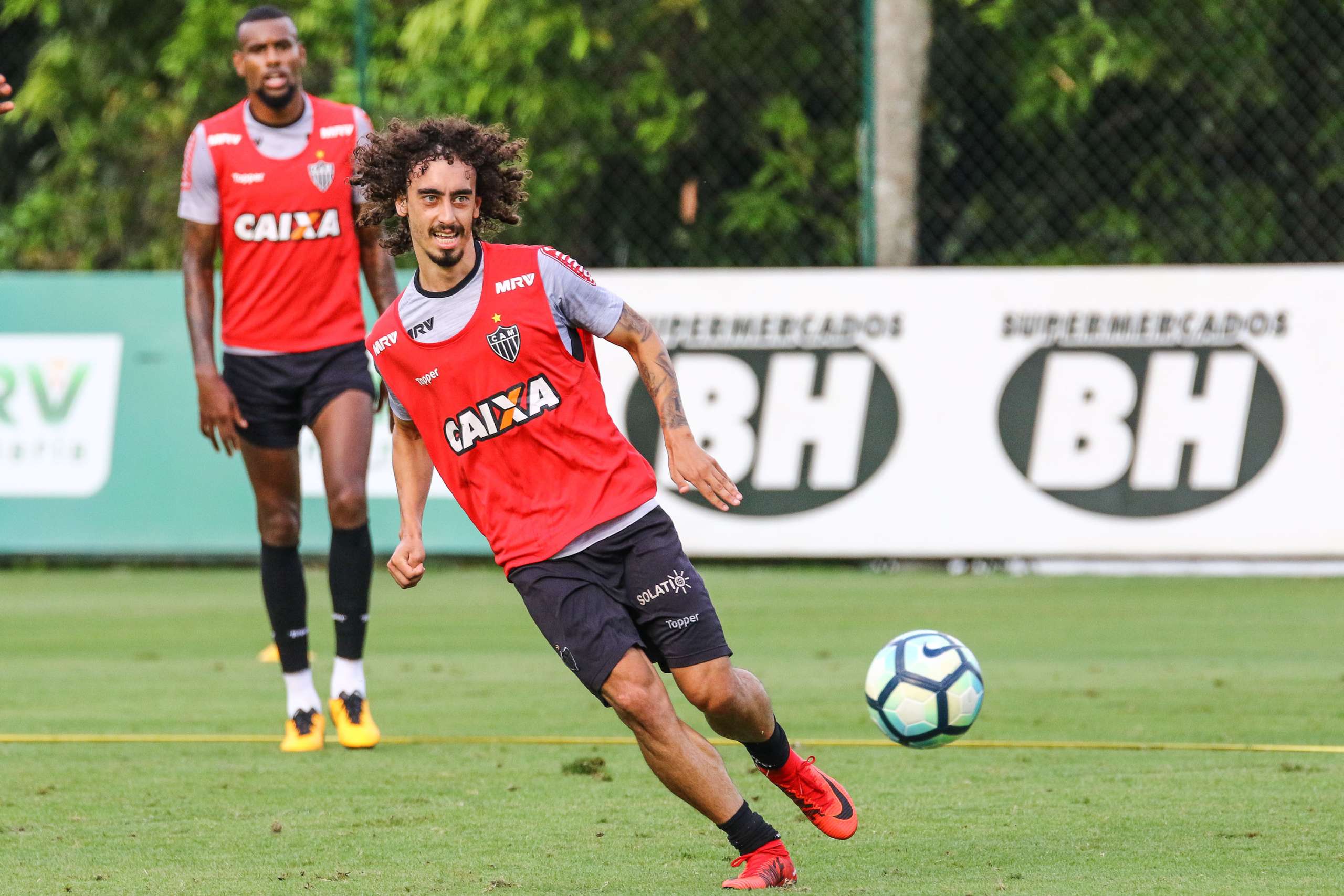 Paulistão: Mesmo sem anúncio oficial, Valdívia já treina no CT do São Paulo