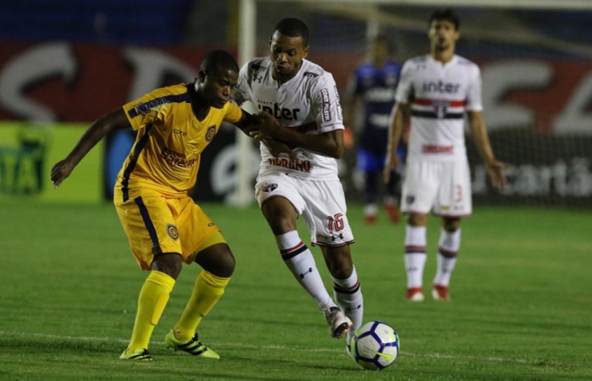 Por receita maior, clubes brasileiros apostam em patrocínios pontuais