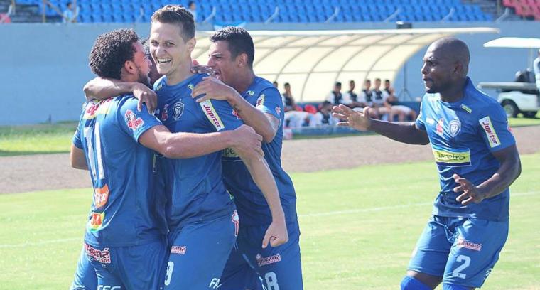 Cianorte-PR 2 x 0 ABC-RN - Leão do Norte pressiona e elimina o Elefante (Foto: Cianorte)