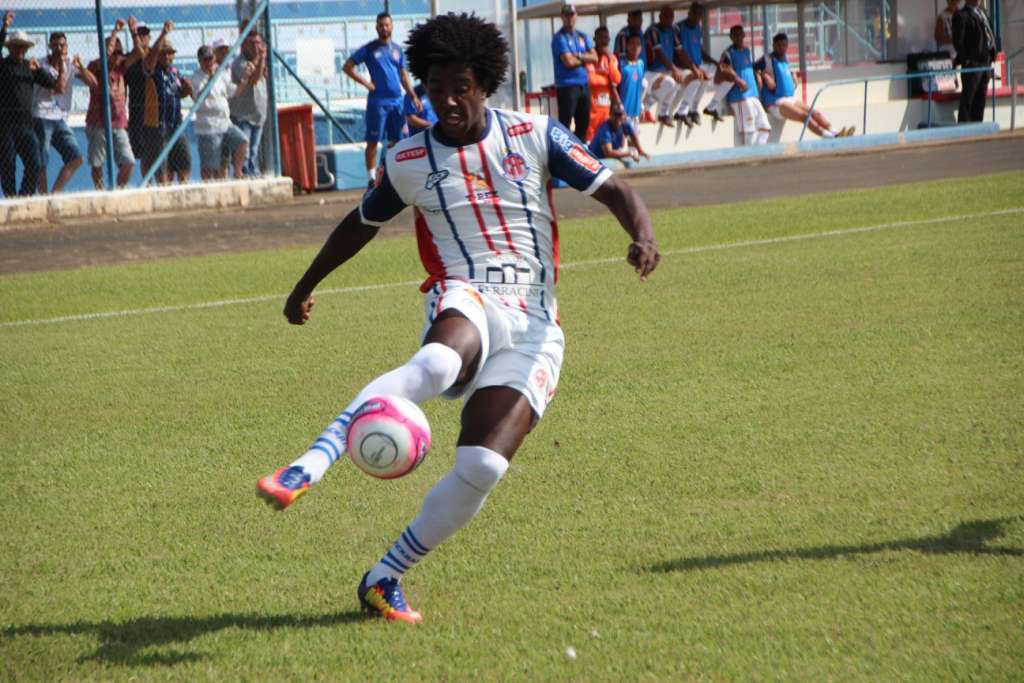 Penapolense pode embola briga pela liderança. (Foto: Silas Reche / CAP)