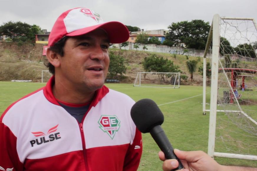 Vitor Mosca elogiou desempenho do Grêmio Osasco (Foto: TV Grêmio Osasco)