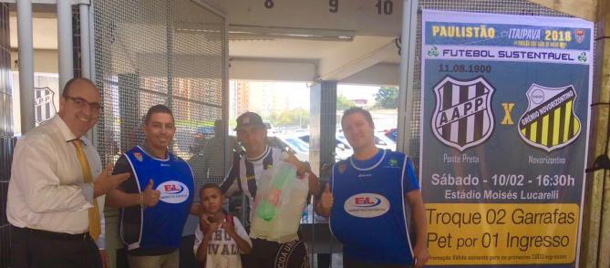 Ferraz participou pessoalmente das primeiras trocas de pets por ingressos no Majestoso